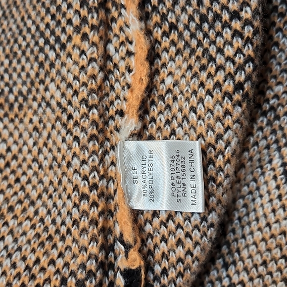 Bibi Aztec sweater Size S - Picture 9 of 11